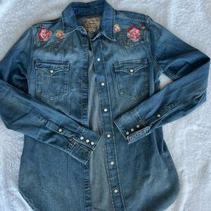 Embroidered flower polo jean top